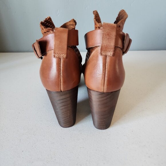 Free People Clog "NEW" - Picture 5 of 16